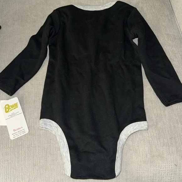 David Bowie baby onesie size 18M - Picture 3 of 3